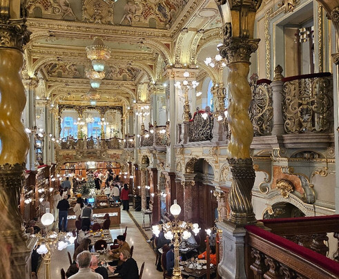 Club Magellano-Tavazzano con Villavesco必去景点