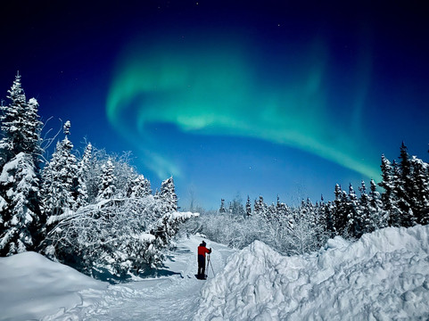 Aufeis Eatery & Tavern + Aurora Viewing-费尔班克斯必去景点