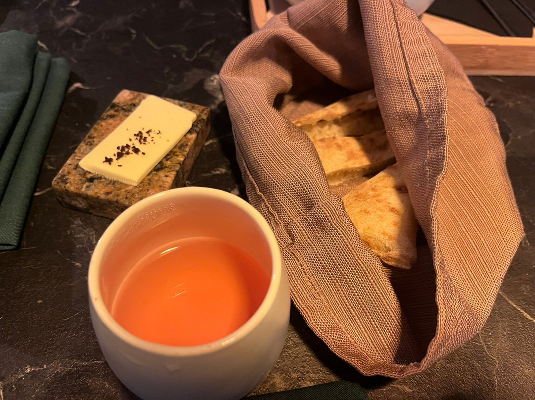 Adura Restaurant & Roof Terrace