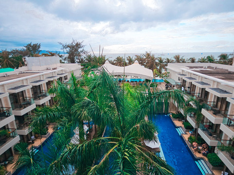 Henann Palm Beach Resort主图