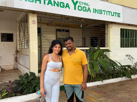 Ashtanga Cyril Yoga Institute.-巴德士必去景点