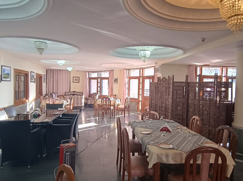 The Peterhof(Govt. Hotel)主图