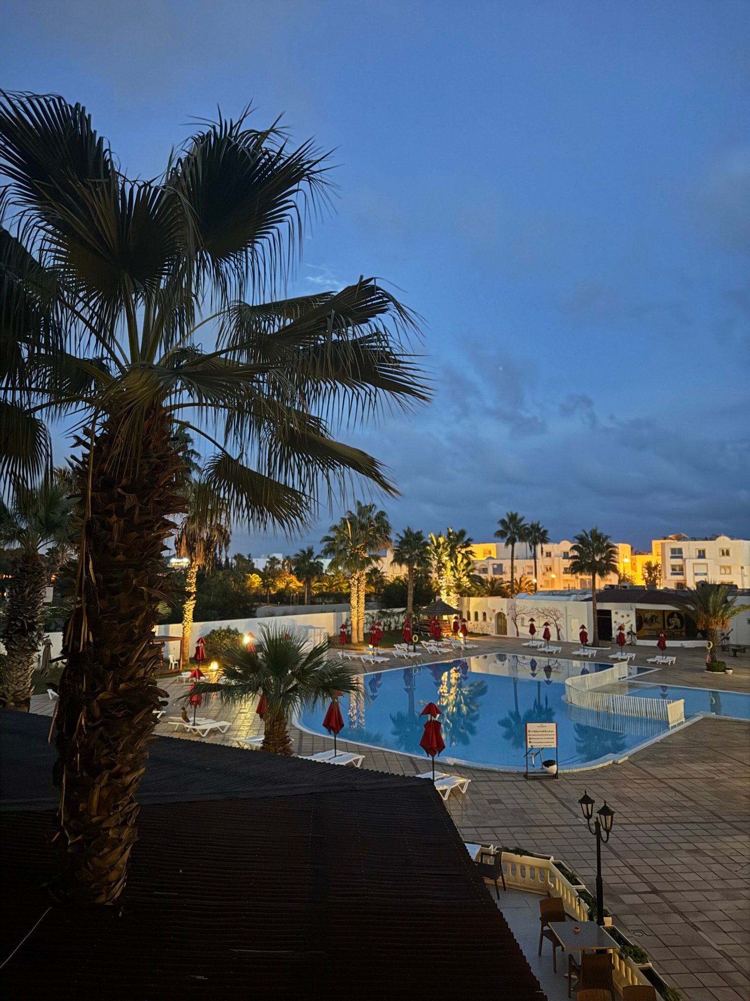 Houda Yasmine Hammamet-官方