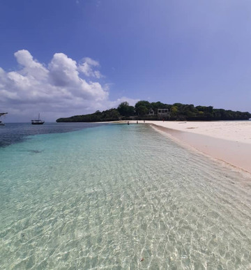 UROA SMILE TOURS-乌罗阿必去景点