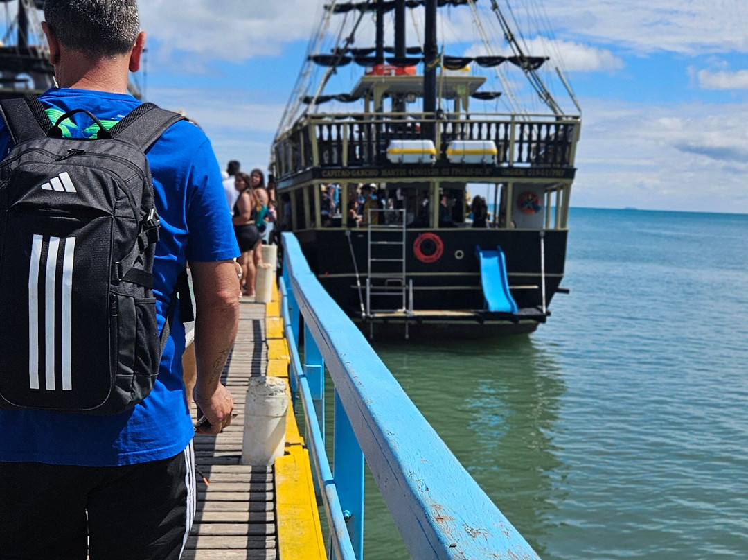 Passeio de Escuna Capitao Gancho Martin-Canasvieiras必去景点