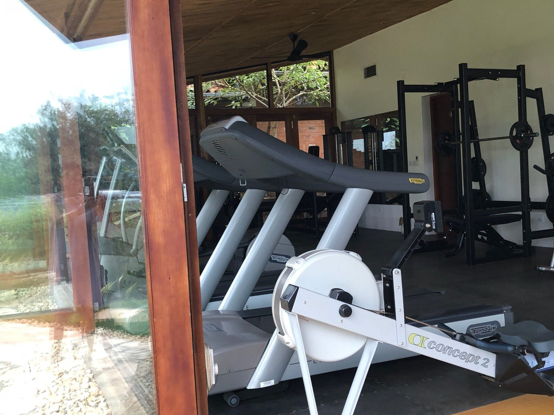 天堂餐厅精品酒店主图