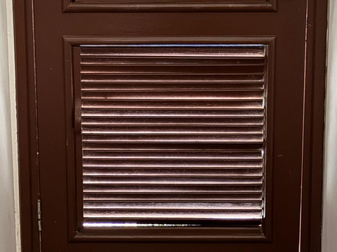 鹦鹉海滩度假酒店主图