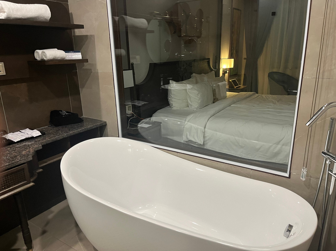 宁平传奇酒店主图