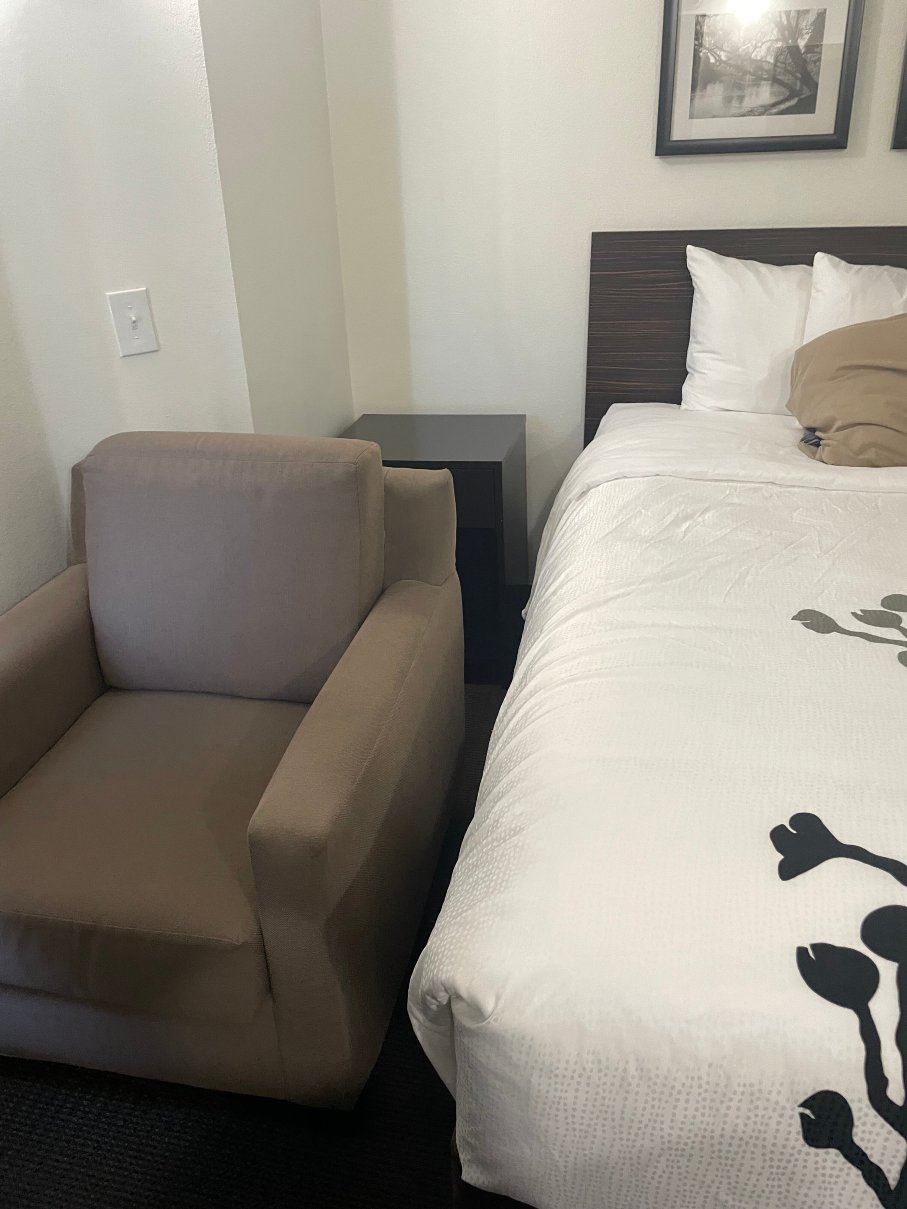 阿森斯I-65号舒眠酒店-客卧