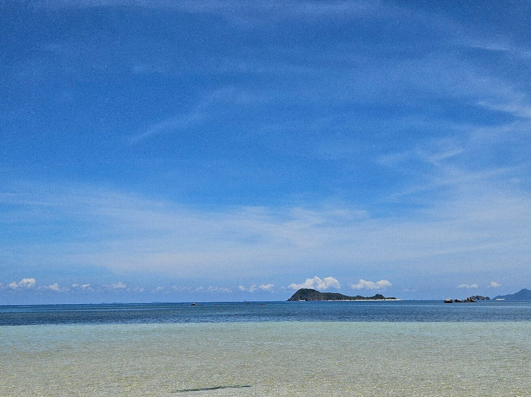 Adela 's Lakdayan beachcamp-Cheey必去景点