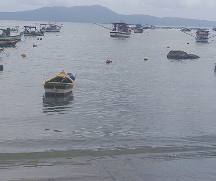 Praia Caravelas-Governador Celso Ramos必去景点