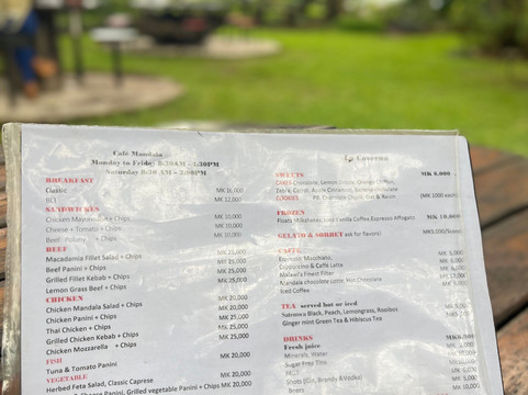 La Caverna Art Gallery-布兰岱必去景点