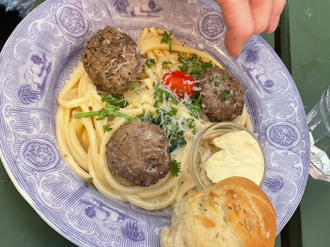 Bistrot Vid Delsbo Station