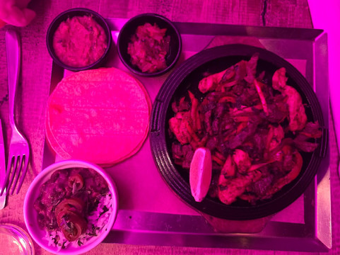 Bodega Mexicana Milano Premuda