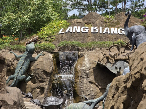 Sculpture Tunnel-大勒必去景点