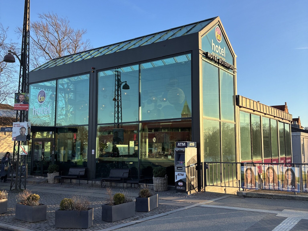 奥斯特波特酒店主图