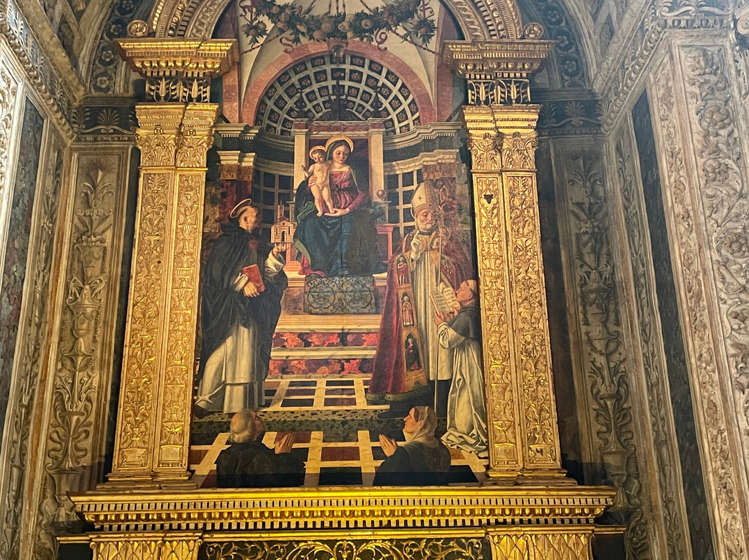 圣亚纳大削堂-维罗纳必去景点