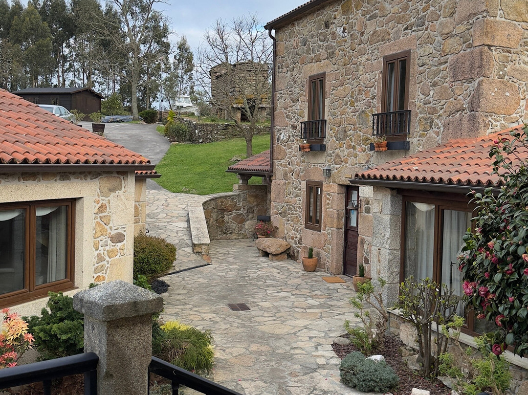 卢加尔多克塔里尼欧乡村酒店主图