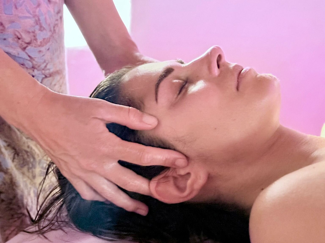 Lomi Wave Hawaiian Massage-Guatiza必去景点