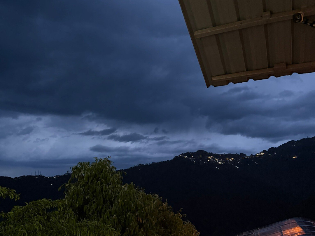 戴尔豪斯盖特威酒店主图