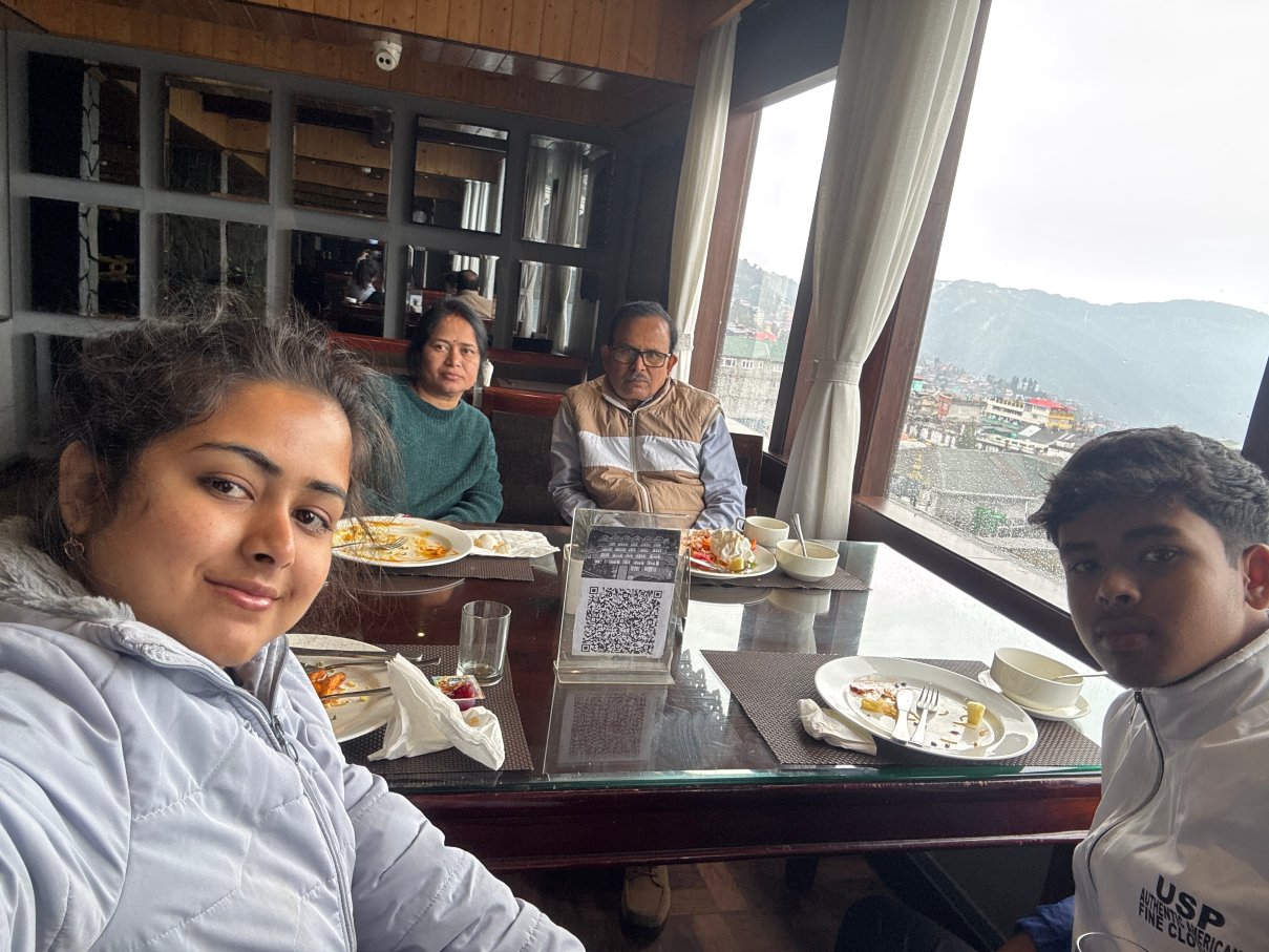 大吉岭路亚什什里购物中心酒店-官方