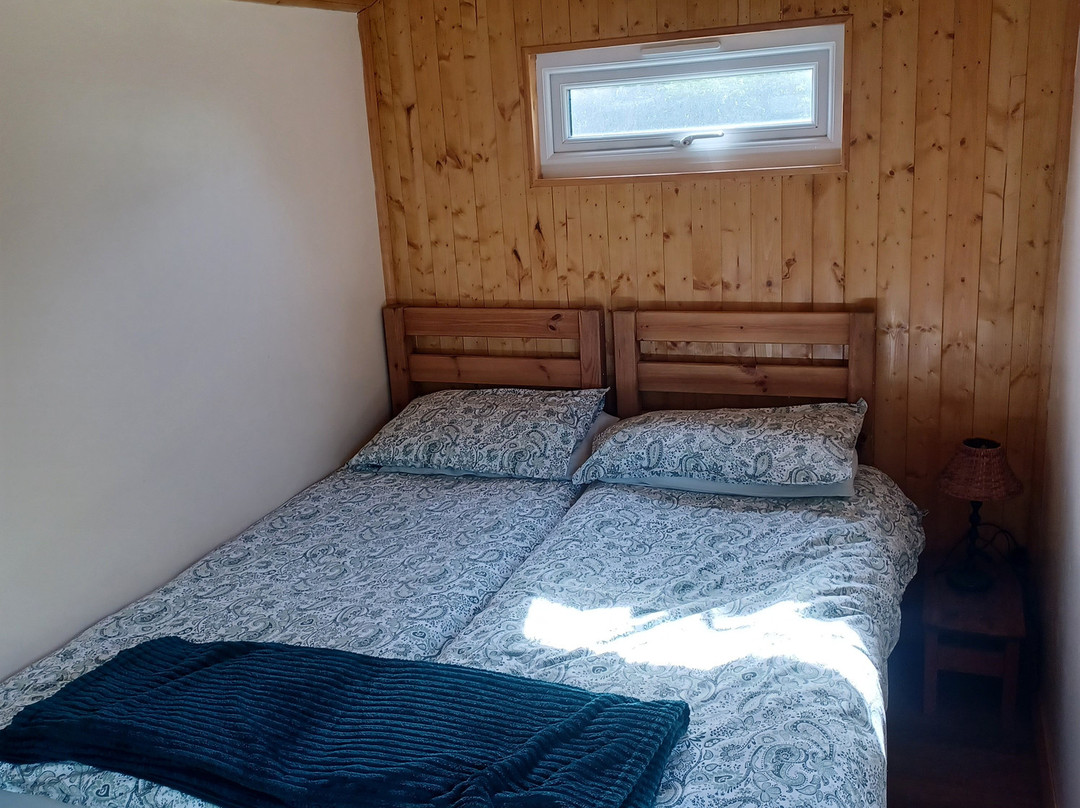 Shirkoak Farm Fishery and Bed & Breakfast-Woodchurch必去景点