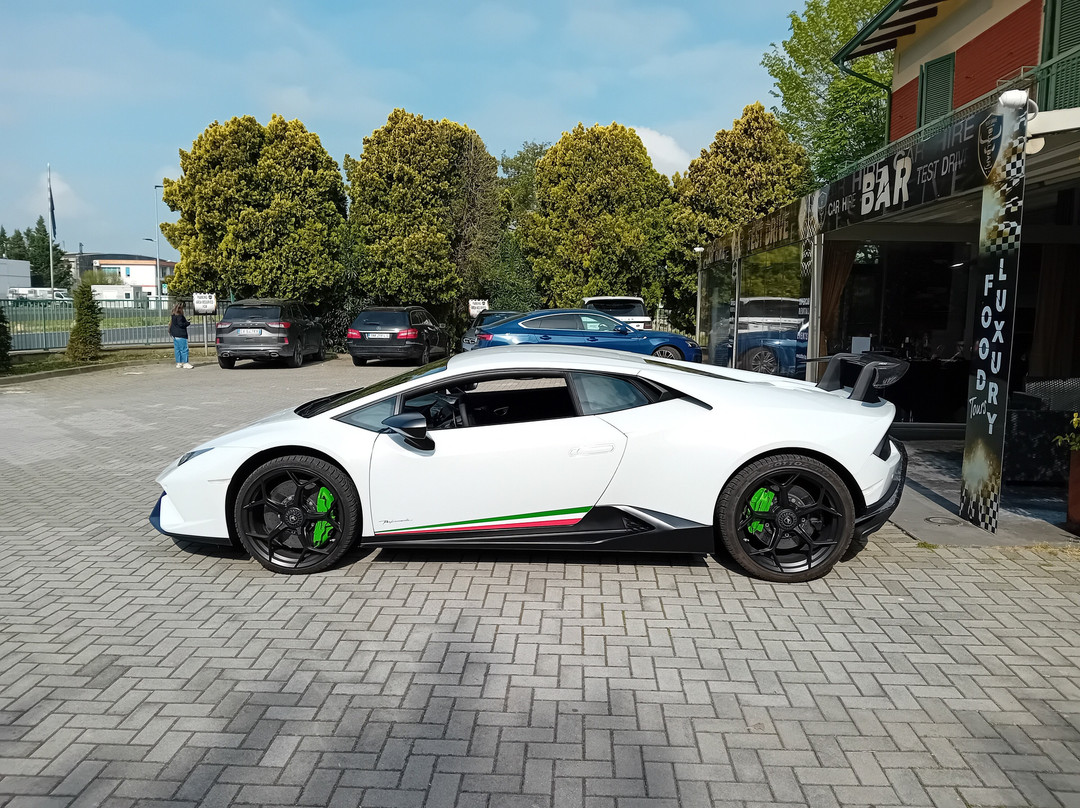 BullBar-圣阿加塔-博洛涅塞必去景点