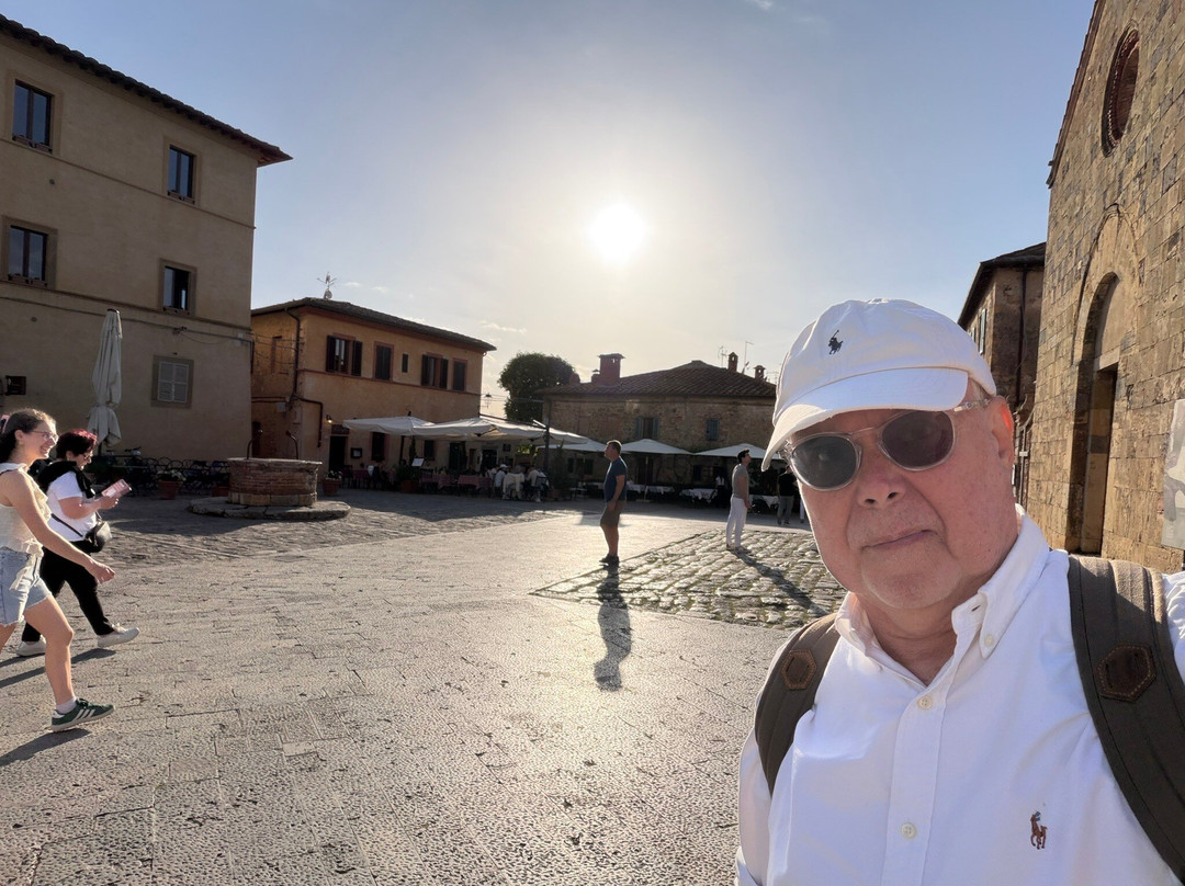 Piazza Roma - Monteriggioni-蒙特里久尼必去景点