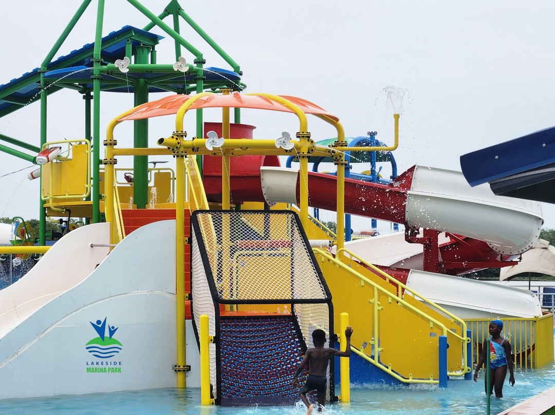 Lakeside Marina Park - Water Park-Adenta必去景点
