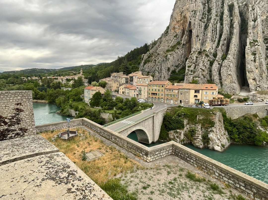 Rocher de la Baume-Sisteron必去景点