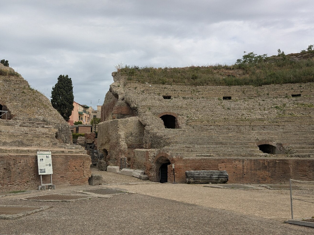 Flavian Amphitheater-波佐利必去景点
