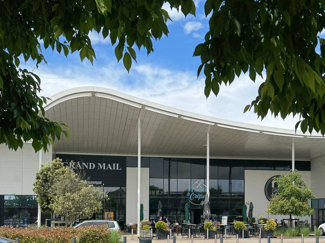 Centre Commercial Le Grand Mail-St-Paul-Les-Dax必去景点
