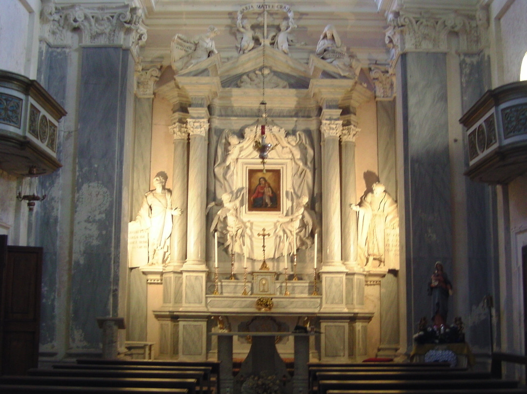 Chiesa di Santa Maria delle Grazie-Cittaducale必去景点