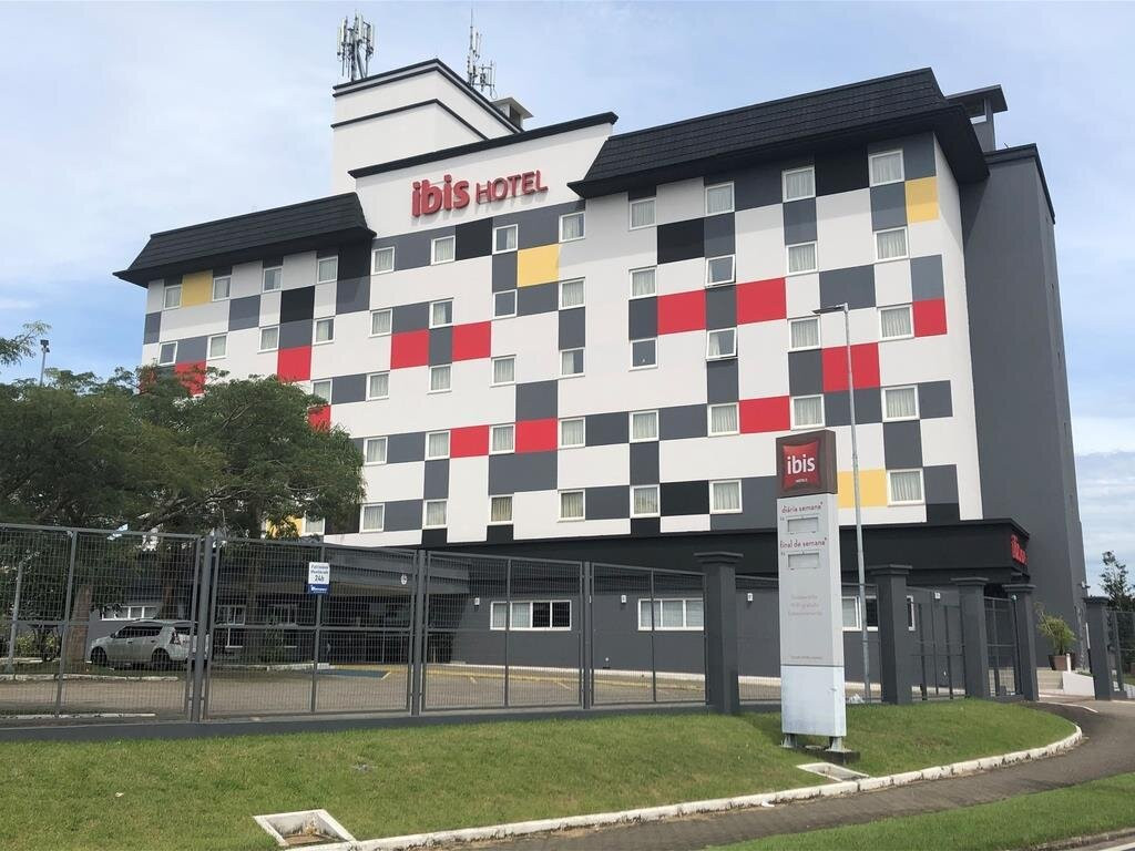 宜必思克里丘马酒店主图
