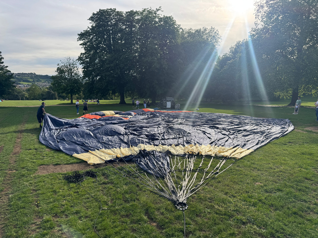 Fly Away Ballooning-汤顿必去景点