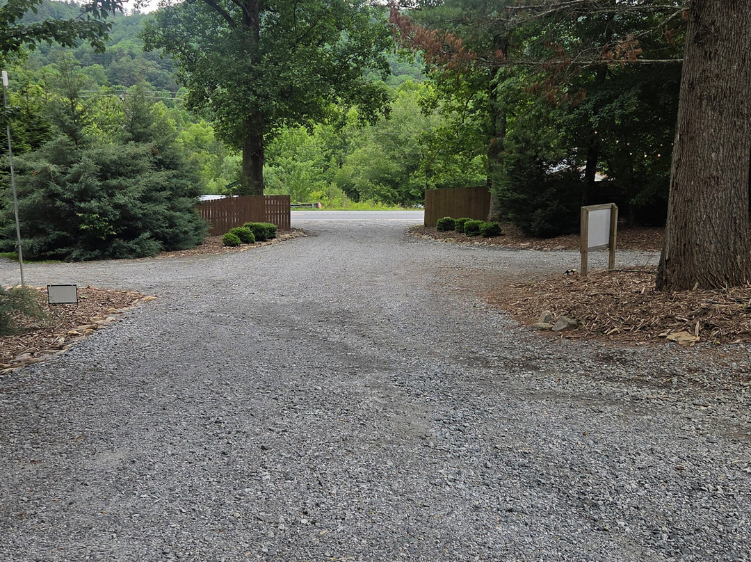 Land of Waterfalls RV Campground