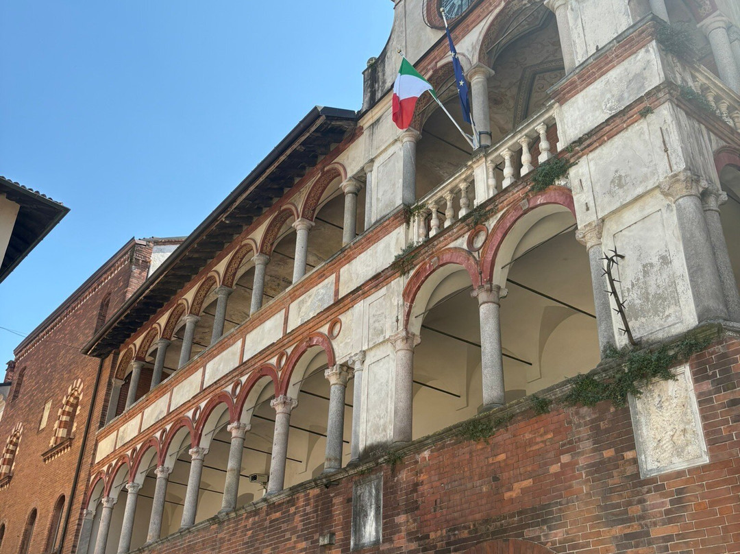 Piazza della Vittoria-帕维亚必去景点