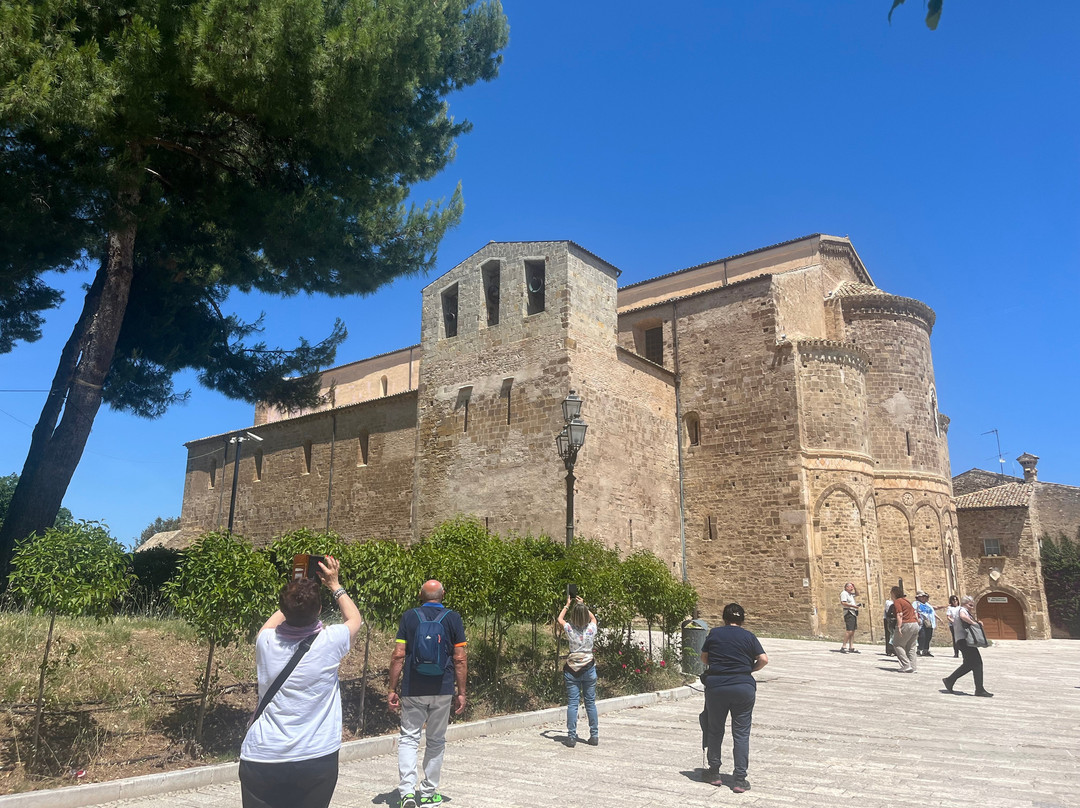 Abbazia di San Giovanni in Venere-Fossacesia必去景点