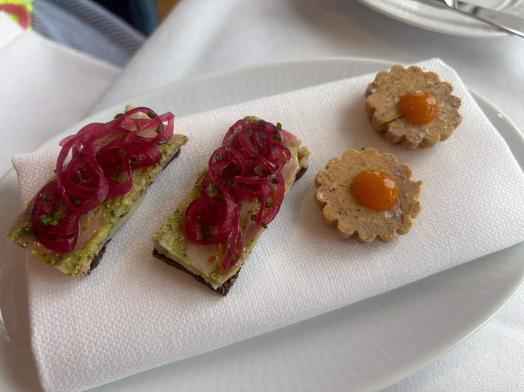 西兰岛餐馆和美食-Brasserie Carl