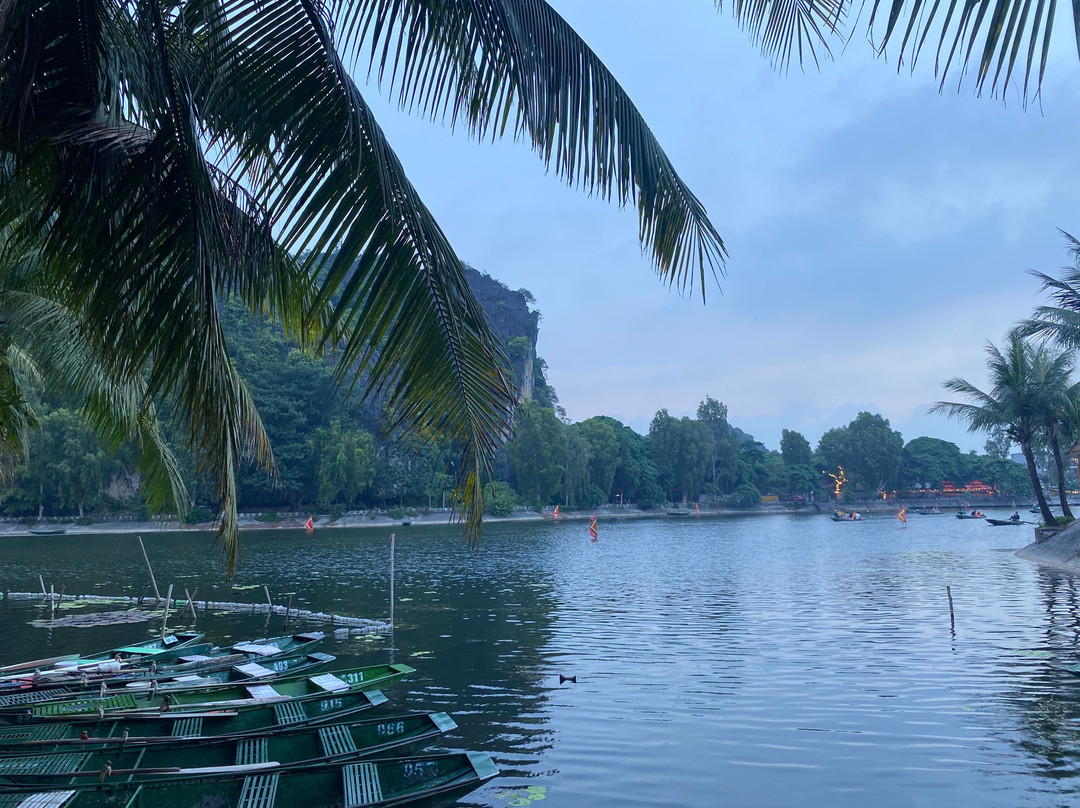 Tam Cốc-Bích Động-Ninh Hai必去景点