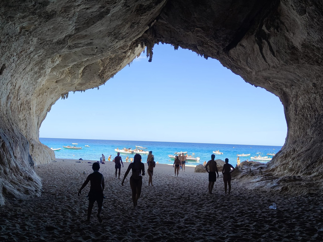 Blue Driving - Noleggio Gommoni ed escursioni nel Golfo di Orosei-奥罗塞必去景点