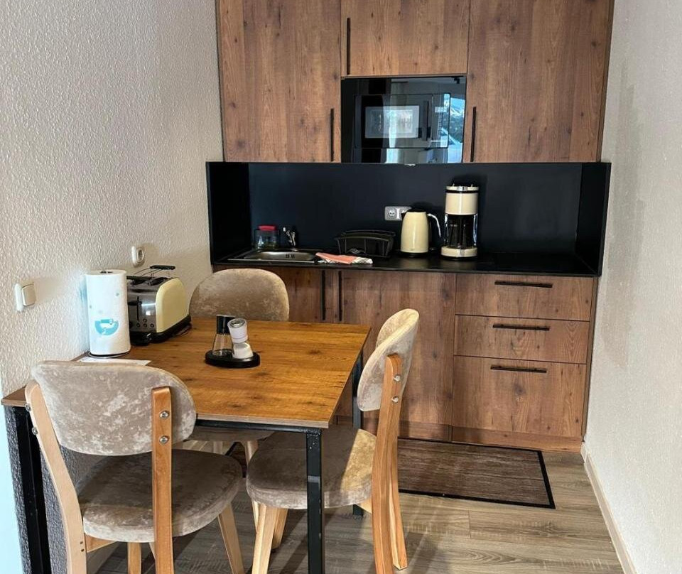 Zeesen酒店住宿-Apartmenthaus Zeuthen