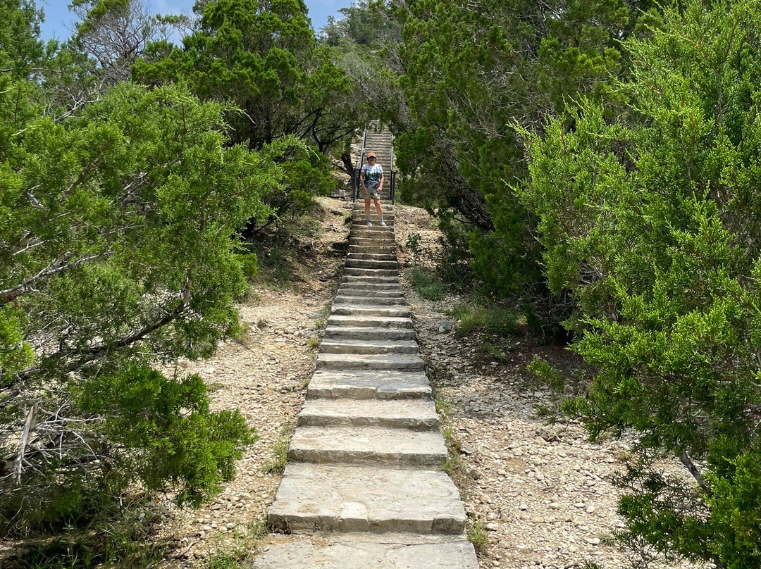 Old Baldy-Wimberley必去景点