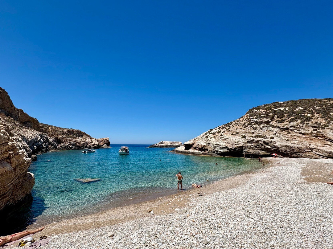 Livadaki Beach-Folegandros必去景点