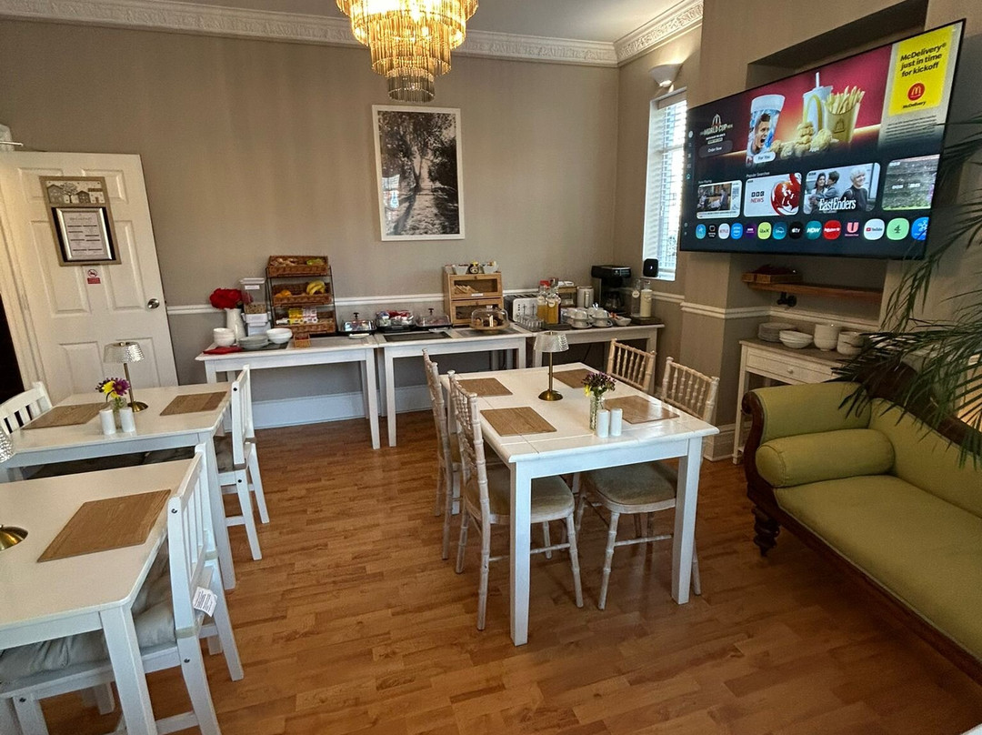 中央酒店主图