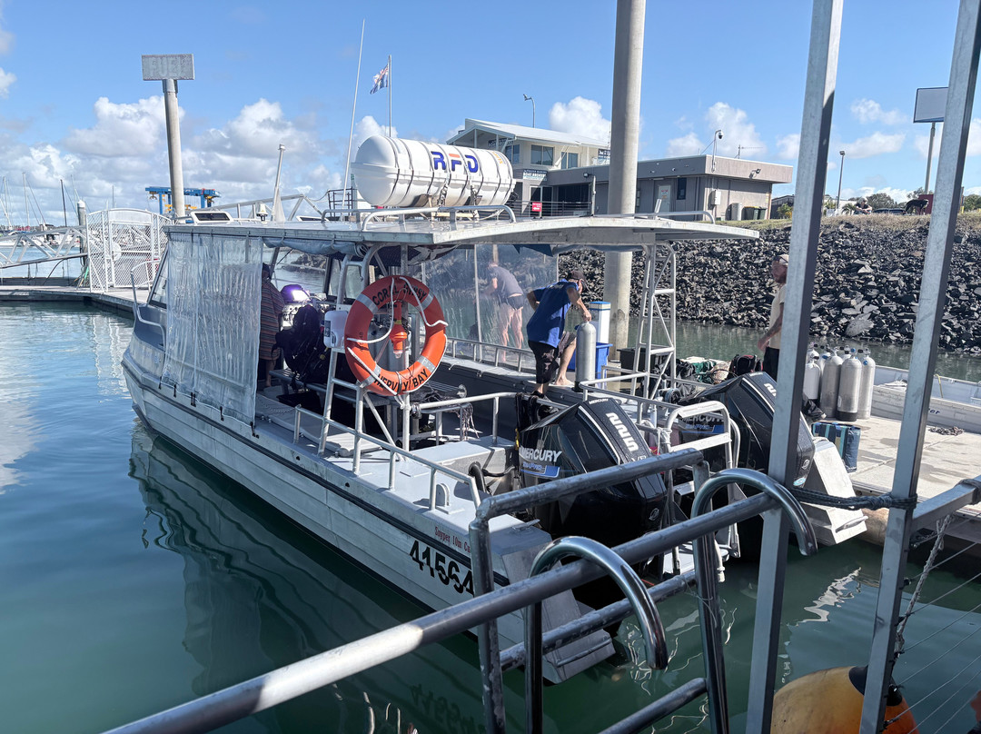 Hervey Bay Dive Centre-尤兰根必去景点