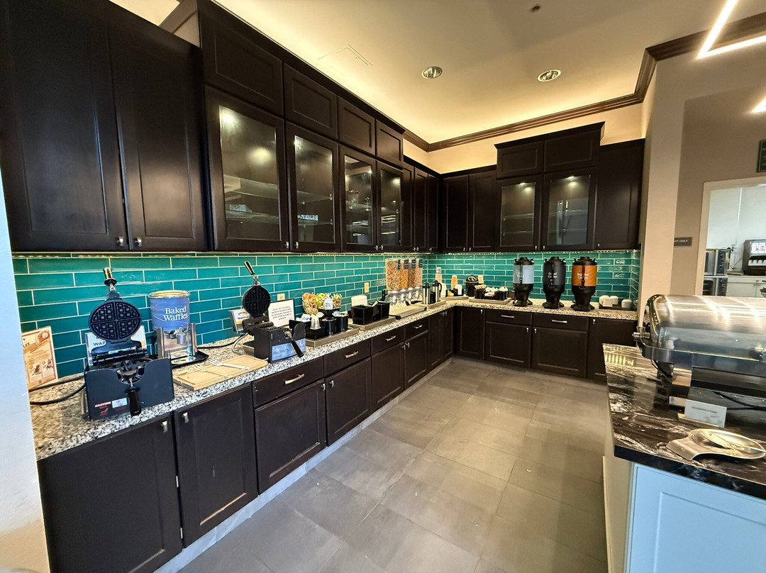 凤凰城机场南Homewood Suites by Hilton主图