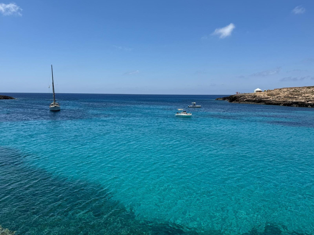Spiaggia Cala Croce-兰佩杜萨必去景点