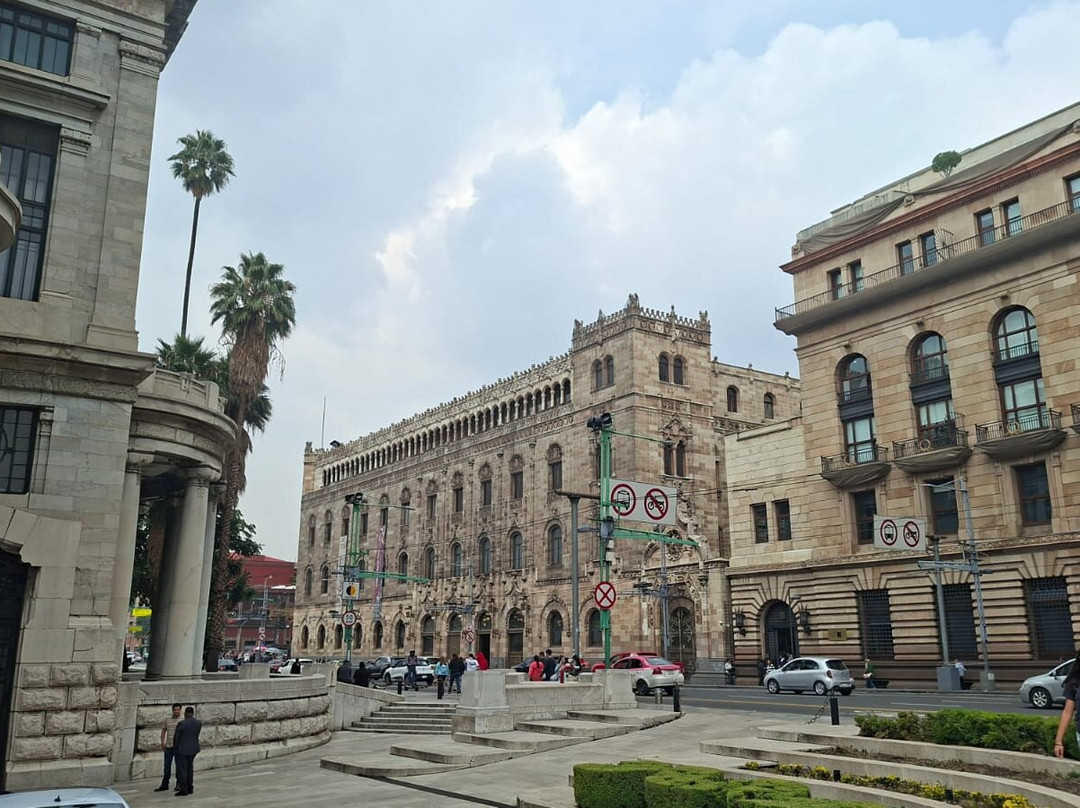 墨西哥国家美术宫-墨西哥城必去景点
