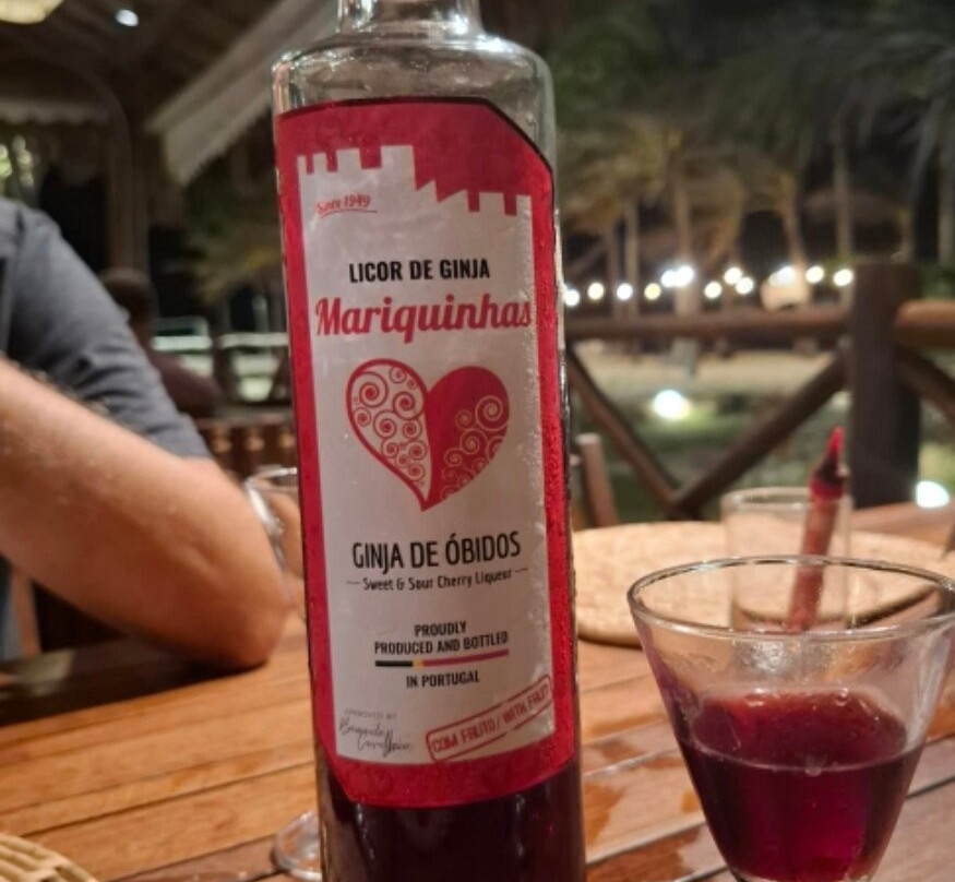 阳台海滩酒店主图